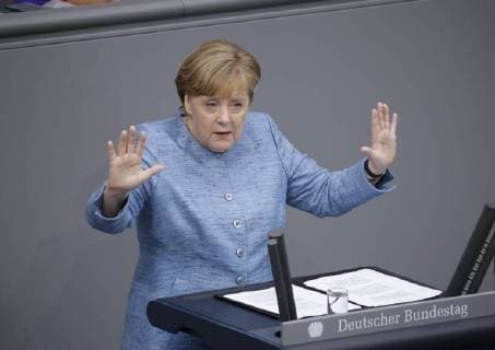 Themen der Woche KW20 Bilder des Tages Bundeskanzlerin Dr. Angela Merkel (CDU), Deutschland, Berlin, Bundestag Plenum, Generalaussprache zur Regierungspolitik mit der Bundeskanzlerin, 16.05.2018