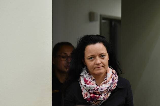 News Themen der Woche KW23 Bilder des Tages 428. Verhandlungstag im NSU-Prozess Die Angeklagte Beate Zschaepe kommt am Dienstag (05.06.2018) im Landgericht in Muenchen zum 428. Verhandlungstag im NSU-Prozess.
