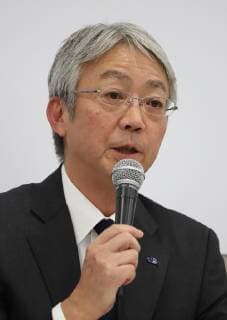 September 28, 2019, Tokyo, Japan - Japan s automaker Subaru president Tomomi Nakamura announces that the workers rewriting of measument values at the final vehicle inspection including brake test at their plants during a press conference at Subaru s headquarters in Tokyo on Friday, September 28, 2018.  (86764999)
