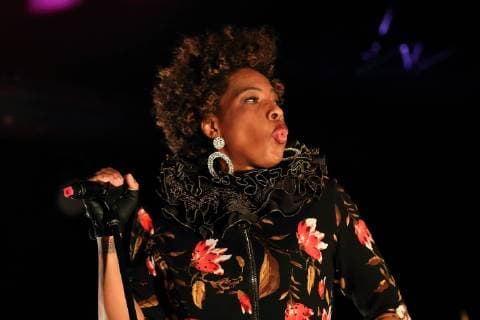 Entertainment Bilder der Woche KW44 Entertainment Bilder des Tages Macy Gray bei einem Konzert im Astra Kulturhaus in Berlin, 30. Oktober 2018. Konzert Macy Gray in Berlin