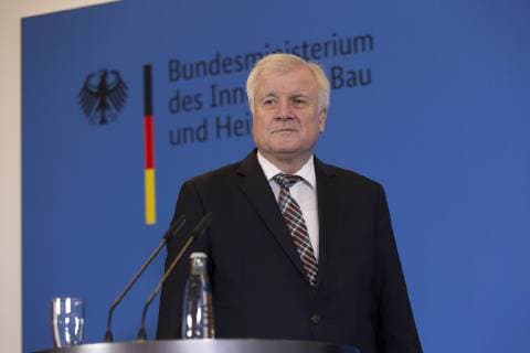 News Themen der Woche KW45 News Bilder des Tages Deutschland, Berlin, Innenministerium, Statement von Innenminister Horst Seehofer CSU zum Ruhestand vom Präsident des Bundesamtes für Verfassungsschutz Hans-Georg Maaßen, 05.11.2018