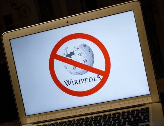 News Themen der Woche KW12 News Bilder des Tages 21.03.2019, Abschaltung der Wikipedia-Seite. Aus Protest gegen den geplanten Artikel 13 der Europäischen Union schaltet Wikipedia für 24 Stunden sein Angebot ab. Symbolbild. 21.03.2019, Abschaltung der Wikipedia-Seite. 21.03.2019, Abschaltung der Wikipedia-Seite.