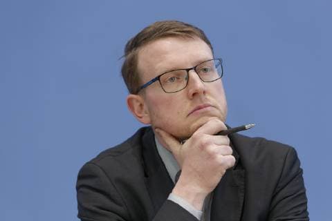 2019-04-02, Berlin, Deutschland - Bundespressekonferenz: Vorstellung des Gesetzentwurfs Organspende - doppelte Widerspruchslösung durch eine Gruppe von Bundestagsabgeordneten verschiedener Parteien. Im Bild