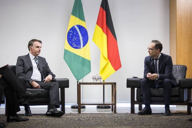 News Themen der Woche KW18 News Bilder des Tages Bundesaussenminister Heiko Maas (R), SPD, trifft sich mit Jair Messias Bolsonaro (L), Praesident von Brasilien, in Brasilia, 30.04.2019. Heiko Maas reist im Rahmen seiner Reise nach Lateinamerika Brasilien, Kolumbien und Mexiko. Brasilia Brazil