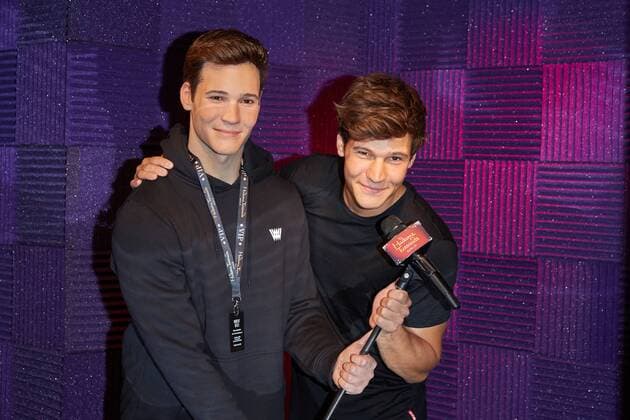 Entertainment Themen der Woche KW30 Wincent Weiss (r.) und seine Wachsfigur - Einweihung seiner Wachsfigur bei Madame Tussauds Berlin am 22.07.2019. Madame Tussauds Berlin - Wachsfigur Wincent Weiss