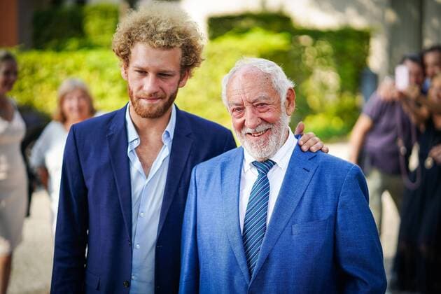 Entertainment Bilder des Tages 27.08.2019,Berlin,Deutschland,GER,Schlosspark Theater, Jahrespressekonferenz Vorstellung des Spielplans Saison 2019 2020, Foto: Johannes Hallervorden und Dieter Hallervorden
