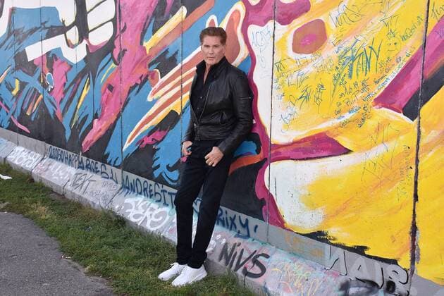 Bilder des Jahres 2019, Entertainment 09 September Entertainment Themen der Woche KW38 David Hasselhoff bei der Vorstellung von seinem Up against the Wall - Mission Mauerfall Hörbuch am 17.09.2019 in Berlin David Hasselhoff feiert den 30jährigen Mauerfall mit seinem Hörbuch Up against the Wall- Mission Mauerfall in Berlin