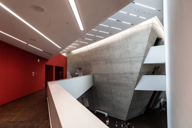 Moderne Innenarchitektur von Daniel Libeskind, Universität Lüneburg