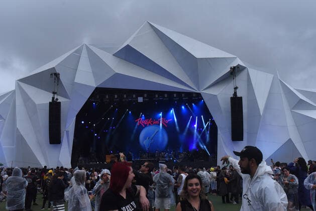 September 28, 2019, Rio De Janeiro, RIO DE JANEIRO, BRAZIL: September 28th....Second day of Rock in Rio, one of the biggest music festivals in the world, located in Barra da Tijuca, west of the city............: ....Brazil, .., 2019.... Rio De Janeiro, : ZUMA Wire) Rio De Janeiro BRAZIL - ZUMAt142 20190928_zap_t142_013 Copyright: xFabioxTeixeirax