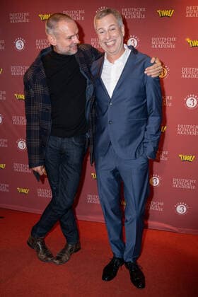 Bilder des Jahres 2019, Entertainment 10 Oktober Entertainment Themen der Woche KW41 Entertainment Bilder des Tages Peter Lund, Thomas Hermanns;Preisverleihung Deutscher Musical Theater Preis im Schmidts Tivoli in Hamburg Reeperbahn -,
