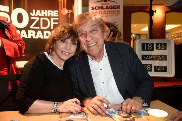 Bilder des Jahres 2019, Entertainment 10 Oktober Entertainment Themen der Woche KW41 Tina York und Bata Illic beim Event 50 Jahre ZDF Hitparade im Blechen Carre. Cottbus, 12.10.2019