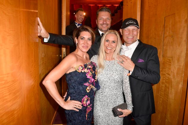 Bilder des Jahres 2019, Entertainment 10 Oktober Alice Krüger, Hardy Krüger Jr., Patricia Schulz und Axel Schulz beim 25. Leipziger Opernball 2019 in der Oper Leipzig. Leipzig, 26.10.2019