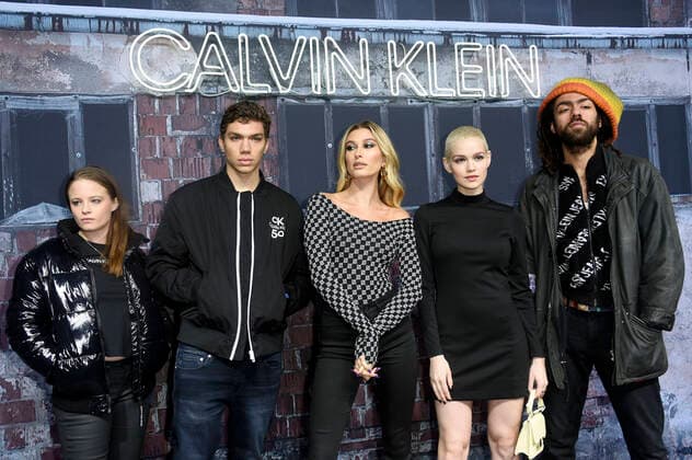 Bilder des Jahres 2019, Entertainment 11 November Jasna Fritzi Bauer, Elias Becker, Hailey Rhode Bieber, Emilia Schüle und Noah Becker beim Calvin Klein - A Night Of Music, Discovery And Celebration Event in der Musikbrauerei. Berlin, 20.11.2019
