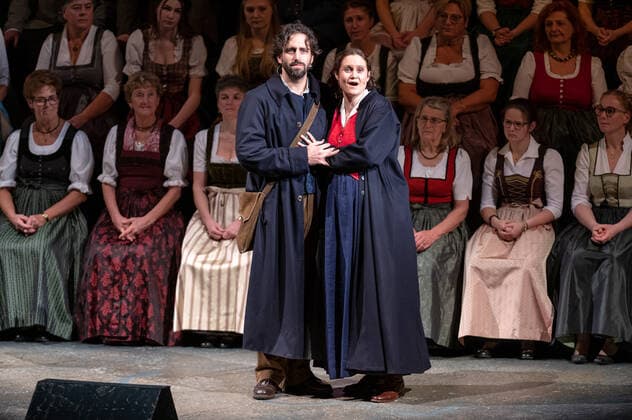 Bilder des Jahres 2019, Entertainment 11 November Entertainment Themen der Woche KW48 SALZBURGER ADVENTSINGEN - Bernhard Teufl als Josef und Simone Vierlinger als Maria am 27.11.2019 während der Fotoprobe des - SALZBURGER ADVENTSINGEN - Großes Festspielhaus, Salzburg, Österreich - Foto: ERNST WUKITS -