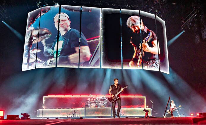 Bilder des Jahres 2019, Entertainment 12 Dezember Entertainment Themen der Woche KW48 Det danske Heavy Metal band Volbeat paa scenen i en udsolgt Royal Arena i Koebenhavn soendag den 1. december 2019. , Copenhagen Copyright: TorbenxChristensen TorbenxChristensenx COP107 spdk20191201-224250-L