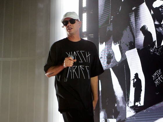 30.11.2019, xxx, Konzert, Trettmann - Live 2019, Offenbach am Main, deutscher Hip-Hop-, RnB, Dancehall-Saenger, Rap, modulierter Gesang, Stadthalle Offenbach