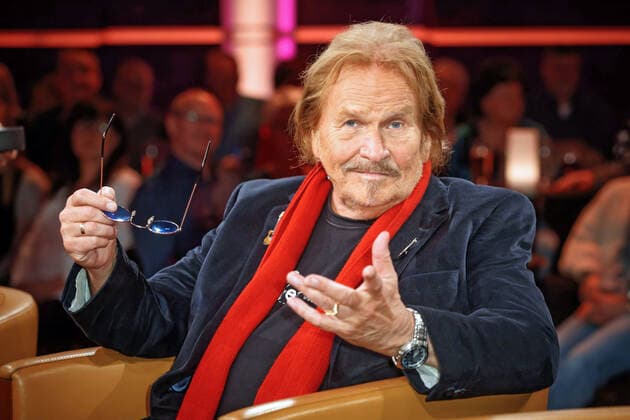 Bilder des Jahres 2019, Entertainment 12 Dezember Entertainment Bilder des Tages MDR - Riverboat. Sänger Frank Zander anläßlich der Aufzeichnung der MDR - Talkshow Riverboat am 06.12.2019 im Studio 3 der Mediacity Leipzig. 20191206SFL0019