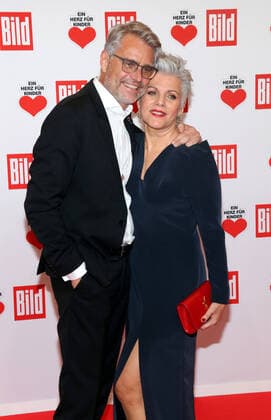 15 Birgit Schrowange und Frank Spothelfer bei der Ein Herz für Kinder Gala in den Studios Adlershof in Berlin am 8.12.2019 Berlin Deutschland, Germany Copyright: xPOP-EYE Buggex POP-EYE_10123871