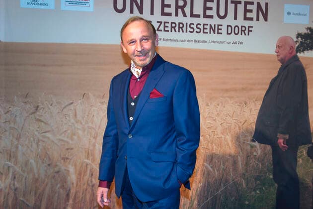 Alexander Held bei der Preview des ZDF TV-Dreiteilers Unterleuten - Das zerrissene Dorf in der Vertretung des Landes Brandenburg. Berlin, 18.02.2020