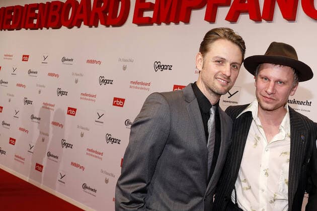 Axel Schreiber gestorben Axel Schreiber und Robert Stadlober bei der Medienboard Berlin Brandenburg MBB Berlinale Party am 22.02.2020 in Berlin Medienboard MBB Berlinale Party 2020 in Berlin