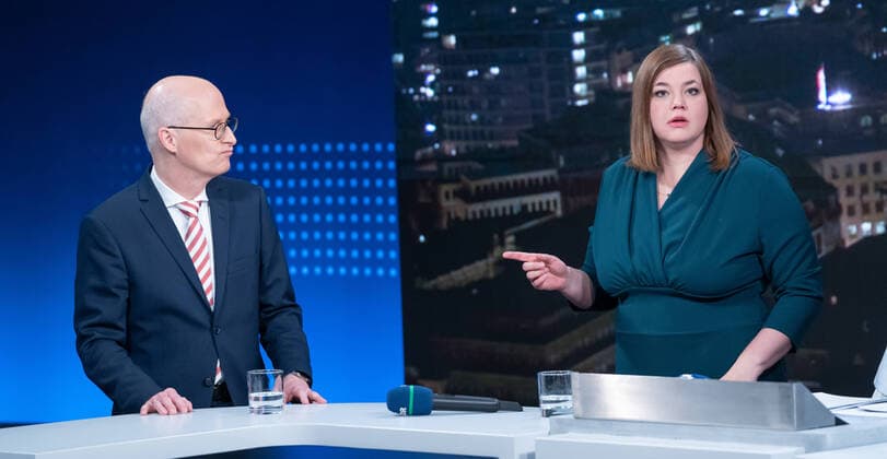 2020 Bilder des Jahres, News 02 Februar News Themen der Woche KW08 Wahl Bürgerschaftswahl 2020 - Medienzentrum am Wahlabend - TV-Sendung NDR Info N3 zur Wahl - Peter Tschentscher und Kathaina Fegebank;Wahl Bürgerschaftswahl 2020 - Medienzentrum am Wahlabend - TV-Sendung NDR Info N3 zur Wahl -, Hamburg Hamburg Deutschland Messehallen