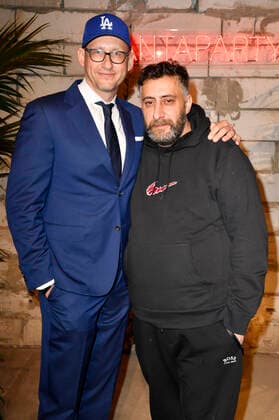 Frank Kusche und Kida Khodr Ramadan bei der Panta Party im Rahmen der Berlinale 2020 70. Internationale Filmfestspiele Berlin im Neuzeit Ost. Berlin, 24.02.2020