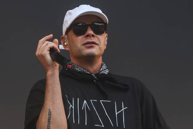 Juicy Beats Festival 2019.07.26 Juicy Beats Festival im Dortmunder Westfalenpark. Hier die Band Trettmann .