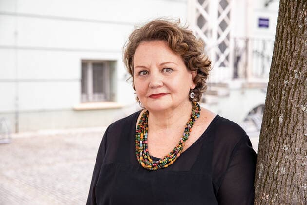 Berlin, 01.07.2019,Swetlana Schönfeld vor dem Deutschen Theater.