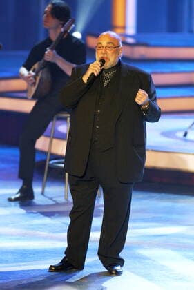 1108 Demis Roussos bei der vom ZDF und ORF ausgestrahlten Sendung Willkommen bei Carmen Nebel in der Messenhalle in Dornbirn Austria am 11.11.2011 mit dabei Bitte Fotovermerk: G.Hofer Dornbirn Tirol Oesterreich, Austria Copyright: xPOP-EYE H_Ursx 10006851_ZDF_Show__1145a