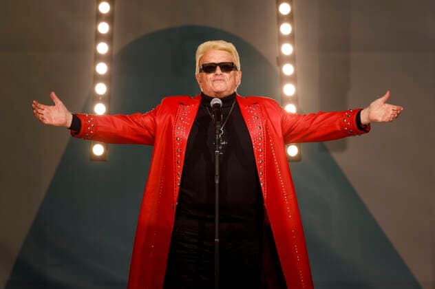 Bilder des Jahres 2020, Entertainment 05 Mai Heino live bei einem Autokonzert im Autokino. Bonn, 15.05.2020