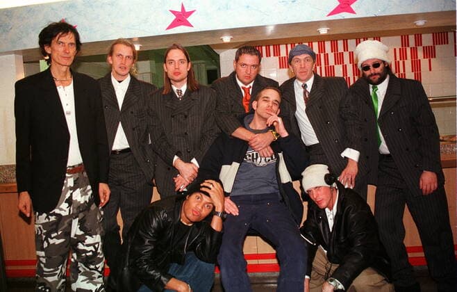 27 Portrait 98: Jazzkantine, Jazz-Hip-Hop-Projekt, vorn: Aleksey, Phil I. P., Cappuccino, hinten: Gunter Hampel, Christian Eitner, Dirk Erchinger, Air-Knee, George Bishop, Tom Bennecke; Musik Copyright: xPOP-EYE Morlokx 00011748_00011748