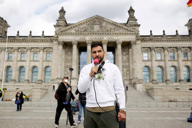 Bilder des Jahres 2020, Entertainment 05 Mai News Bilder des Tages Attila Hildmann bei der Hygienedemo gegen die Coronamaßnahmen der Bundesregierung. Berlin, 16.05.2020