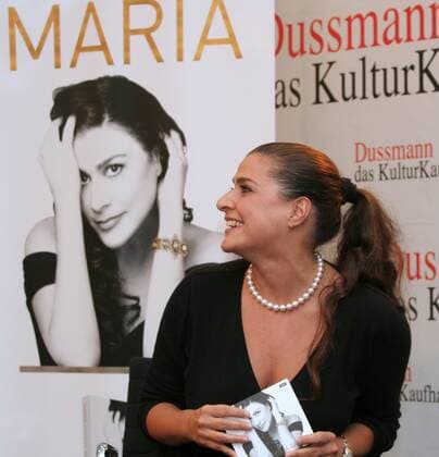 8 Porträt: Cecilia Bartoli, Sängerin, Mezzosopranistin im Berliner Dussmann, Portrait, Klassik, Musik Berlin Deutschland, Germany Copyright: xBRIGANI-ART Bartillax 00138381_00138381