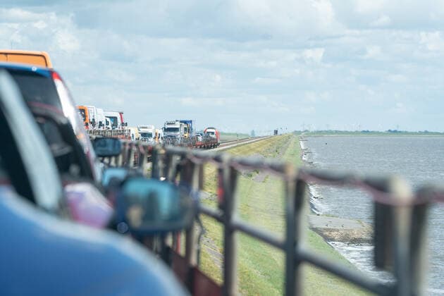 Überfahrt mit dem Sylt Shuttle von Westerland nach Niebüll -;Überfahrt mit dem Sylt Shuttle von Westerland nach Niebüll -, Sylt Schleswig-Holstein Deutschland Sylt Shuttle