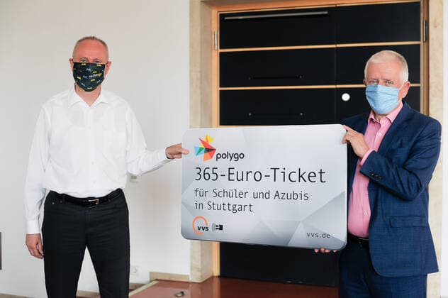 Bilder des Jahres 2020, News 07 Juli News Themen der Woche KW30 News Bilder des Tages 365-Euro-Ticket Öffentlicher Nahverkehr: Stadt und VVS führen 365-Euro-Ticket für Schüler und Azubis ein. Vorstellung mit OB Kuhn und VVS-Geschäftsführer Horst Stammler Stuttgart Baden Wuerttemberg Deutschland Copyright: xMaxxKovalenkox