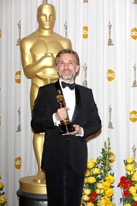 Christoph Waltz mit dem Oscar für den besten Nebendarsteller in Inglourious Basterds im Press Room der Oscar Verleihung 2010 82nd Annual Academy Awards im Kodak Theatre. Los Angeles, 07.03.2010