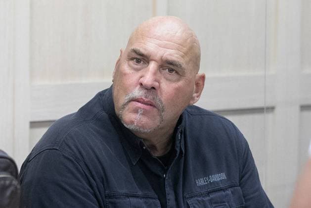 Bilder des Jahres 2020, News 08 August News Themen der Woche KW32 News Bilder des Tages Niedersachsen, Hannover, 06.08.2020, Rockerboss Frank Hanebuth vor Gericht, Prozess gegen Rockerboss Frank Hanebuth wegen gemeinschaftlicher Körperverletzung, Beihilfe zur Nötigung und Verstoßes gegen das Waffengesetz ,