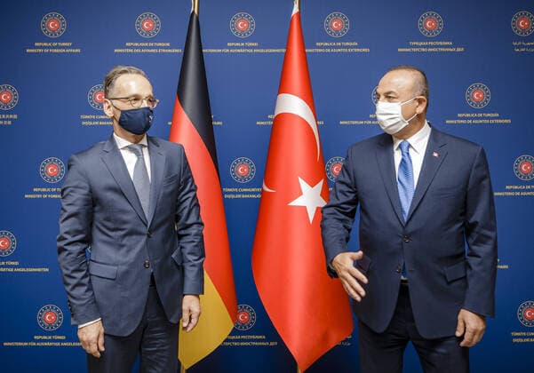 Bilder des Jahres 2020, News 08 August News Themen der Woche KW35 News Bilder des Tages Türkei, Außenminister Mevlüt Cavusoglu empfängt Heiko Maas in Ankara Bundesaussenminister Heiko Maas, SPD, trifft Mevluet Cavusoglu, Auâˆöüenminister der Republik Tuerkei zu einem gespraech in Ankara. 25.08.2020. Ankara Tuerkei