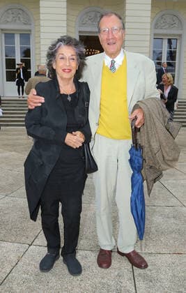 Buergerfest des Bundespraesidenten 11.09.2015 Autorin Lea Rosh + Mann Olaf Lemke im Park des Schloss Bellevue, Spreeweg 1, Berlin, beim Buergerfest des Bundespraesidenten - 11.09.2015 -