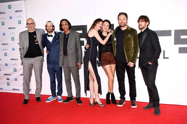 Bilder des Jahres 2020, Entertainment 09 September Entertainment Themen der Woche KW38 Entertainment Bilder des Tages Torsten Neumann, Hopper Penn, Paz de la Huerta, Michael Maxxis und Gäste bei der Eröffnung vom 27. Internationalen Filmfest Oldenburg mit der Weltpremiere des Kinofims Puppy Love im Crash Building. Rastede, 16.09.2020
