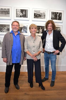 Bilder des Jahres 2020, Entertainment 09 September Entertainment Themen der Woche KW39 Entertainment Bilder des Tages AENO, her mit dem schoenen Leben, Vernissage Juergen von der Lippe, Anne Dohrenkamp, Malerin (Ehefrau von Juergen von der Lippe), Andre Kowalski, Fotograf praesentieren ihre Arbeiten & Werke AENO, in einer Vernissage in der Gallerie vom 24.09.2020 bis 25.10.2020 im Hotel Mond Fine Arts in Berlin am 24.09.2020