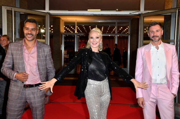 Michael Klammer, Desiree Nick und Jochen Schropp bei der Premiere des Kinofilms Enfant Terrible im Kino International. Berlin, 28.09.2020