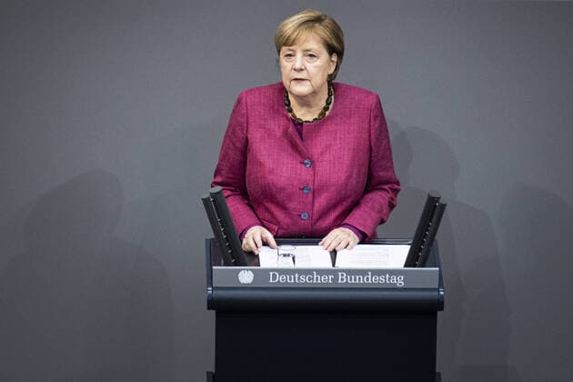 Bilder des Jahres 2020, News 10 Oktober News Themen der Woche KW44 News Bilder des Tages Angela Merkel, Bundeskanzlerin, aufgenommen im Rahmen einer Regierungserklaerung zur Politik der Bundesregierung in der Corona-Pandemie im Deutschen Bundestag in Berlin, 29.10.2020. Berlin Deutschland