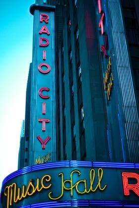 September 27, 2014, New York, New York, United States: Radio City Music Hall New York United States - ZUMAc94_ 20140927_zap_c94_097 Copyright: xKikexCalvox