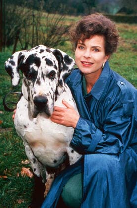 Tresko - Amigo Affäre Tresko - Amigo Affäre, Fernsehfilm, Deutschland 1996, Regie: Hajo Gies, Darsteller: Gudrun Landgrebe mit Dogge, Deutschland