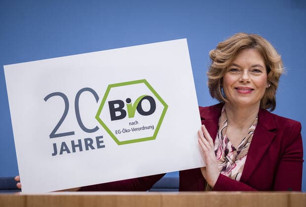 Bilder des Jahres 2021, News 01 Januar News Themen der Woche KW02 News Bilder des Tages Bundeslandwirtschaftsministerin Julia Kloeckner, CDU, aufgenommen im Rahmen der Pressekonferenz 20 Jahre Bio-Siegel Ergebnisse des Oekobarometer 2020 in der Bundespressekonferenz in Berlin. 15.01.2021. Berlin Deutschland