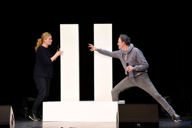 Bilder des Jahres 2021, Entertainment 01 Januar Entertainment Themen der Woche KW02 Navina Heyne und Thomas Borchert bei der Probe für das digitale Konzert It Takes Two - Die schönsten Musical-Duette mit Thomas Borchert und Navina Heyne im Kleinen Theater. Haar, 16.01.2021
