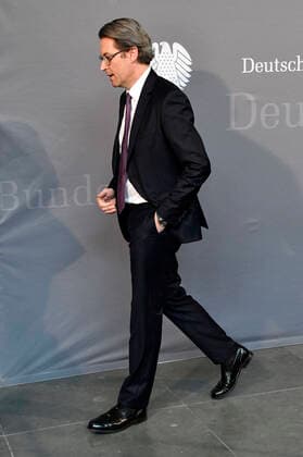 Andreas Scheuer bei der öffentlichen Vernehmung in der Sitzung des 2. Untersuchungsausschusses Pkw-Maut im Marie-Elisabeth-Lüders-Haus. Berlin, 28.01.2021