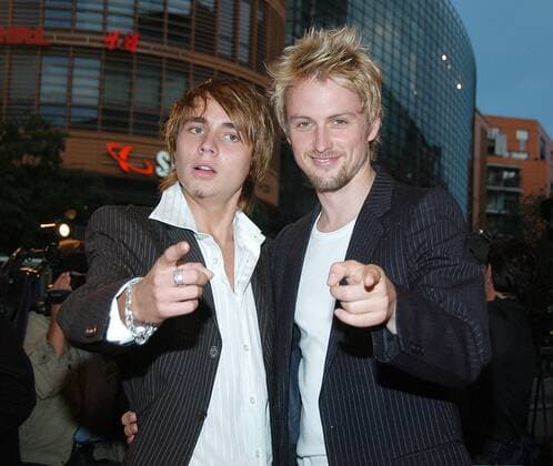 Axel Schreiber gestorben Eventpress Mathias Krohn Copyright:IMAGO. Mathias Krohn Datum: 22.08.2006 Thema : FIRST STEPS Awards Verleihung im Theater am Potsdamer Platz in Berlin am 22.08.2006. Mit : V.l.: Constantin von Jascheroff und Axel Schreiber Copyright: xEventpress MathiasxKrohnx