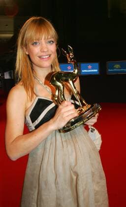 Bambi Verleihung 2006 Copyright: IMAGO. Herrmann 30.11.2006 Thema: Bambi Verleihung 2006 im Mercedes Museum in Stuttgart mit den Preistraegerin : Heike Makatsch schwanger Copyright: xEventpressxHerrmannx